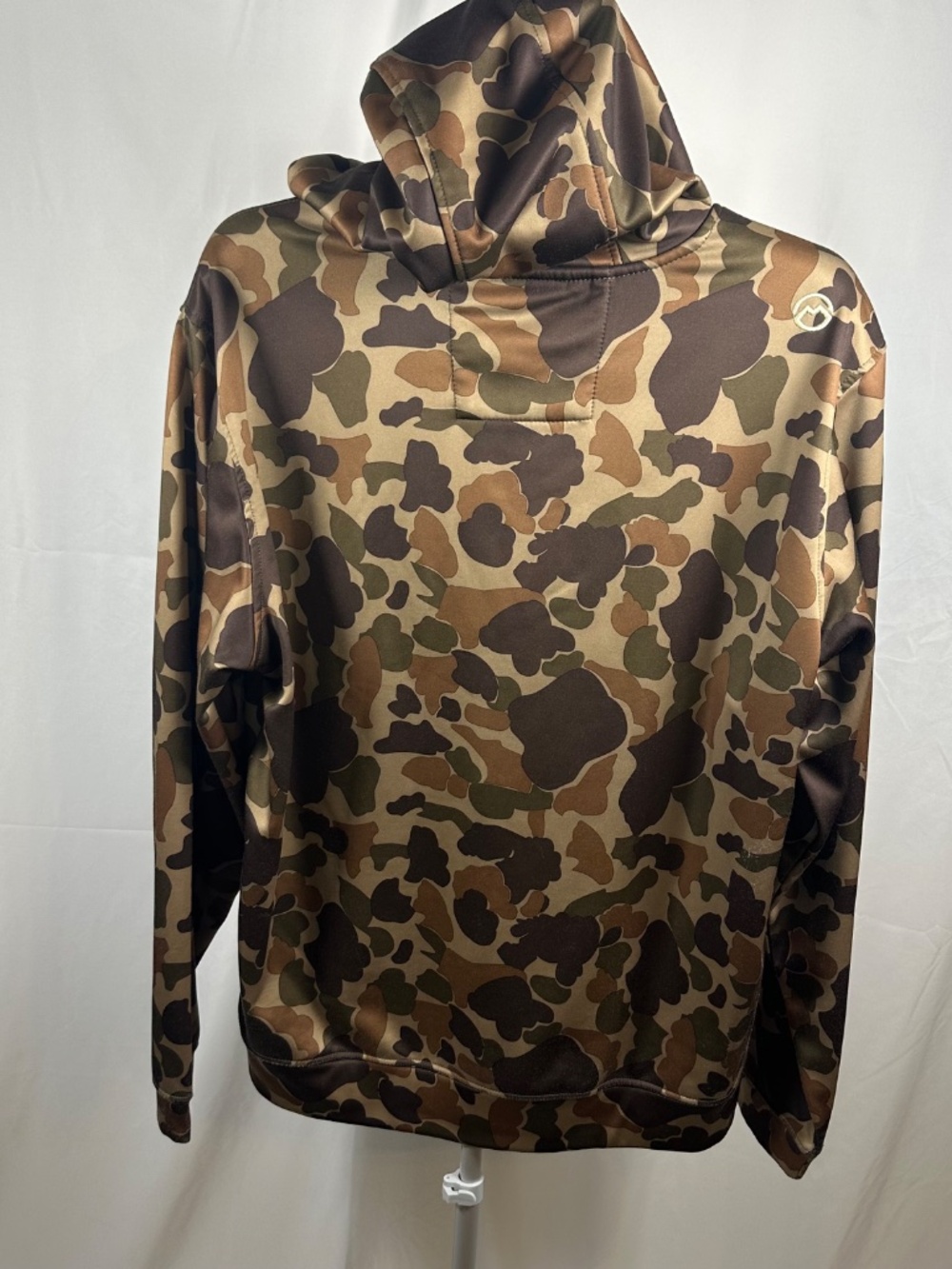 Magellan Outdoors Hooded Pullover in Army Camo Pattern, Size Large - Picture 3 of 6